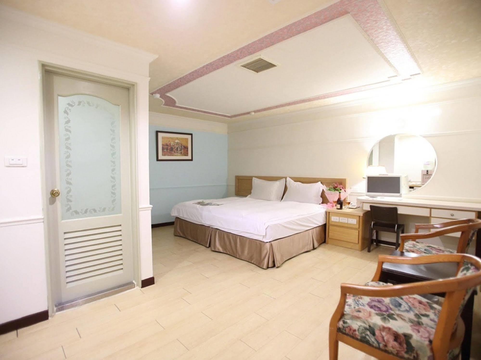 享平方文旅 Hotel Douliu Bagian luar foto