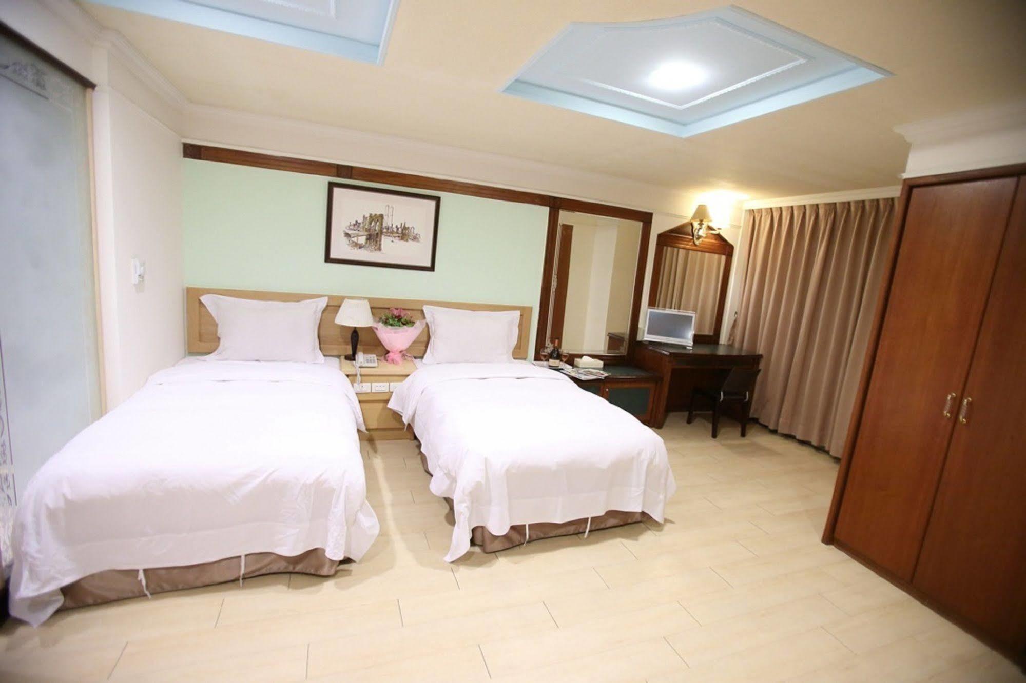 享平方文旅 Hotel Douliu Bagian luar foto