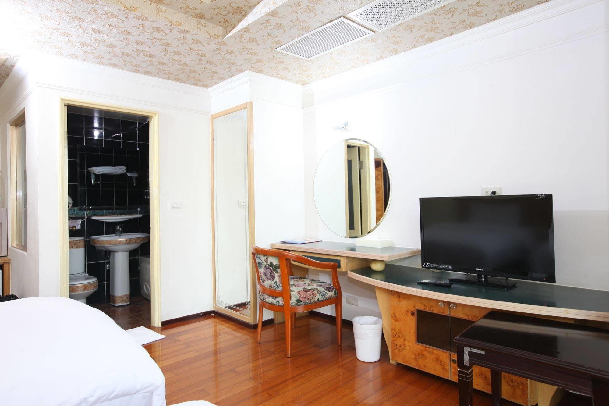 享平方文旅 Hotel Douliu Bagian luar foto